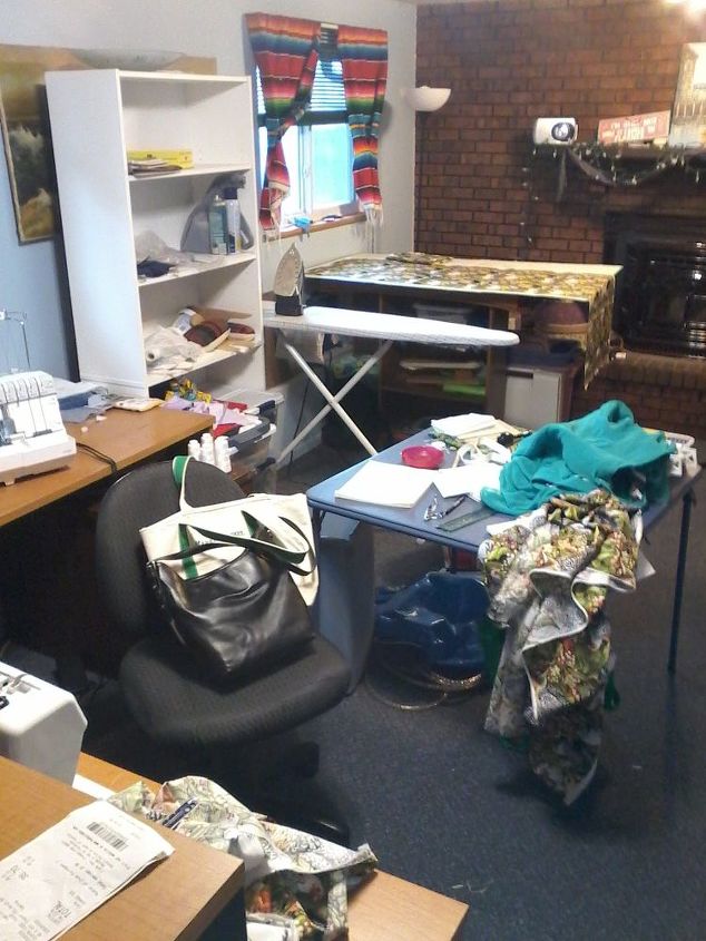 q organizing issues, craft rooms, organizing, this is on a good day