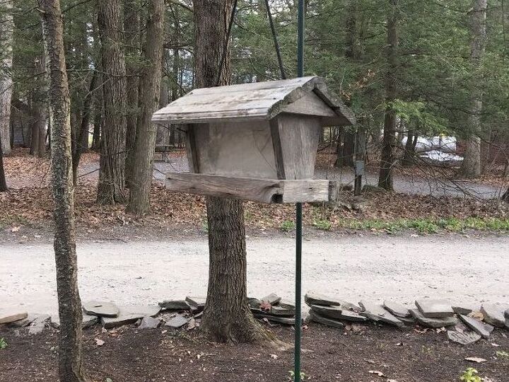 q birdhouse drab to fab , outdoor furniture, Currently drab and weather beaten birdhouse