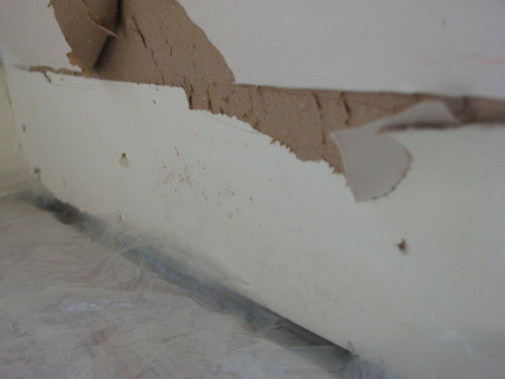 how to repair damaged drywall afteryour baseboards were removed