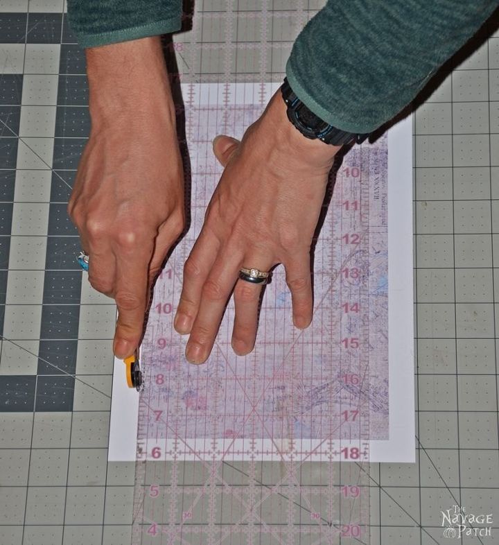 carousel jewelry organizer, chalk paint, crafts, decoupage, how to, organizing, repurposing upcycling