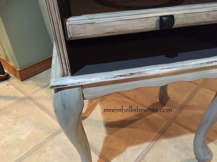 cowgirl s accent table stained art, painted furniture, rustic furniture