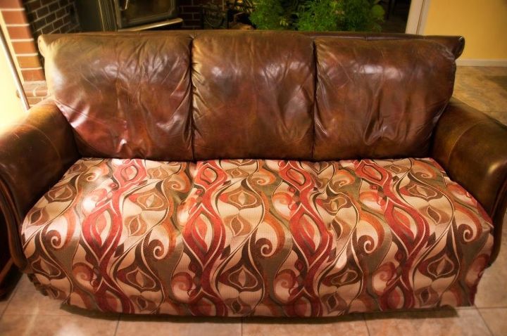 11 ways to make your beat up couch look brand new, Make an easy seat cover using a curtain rod