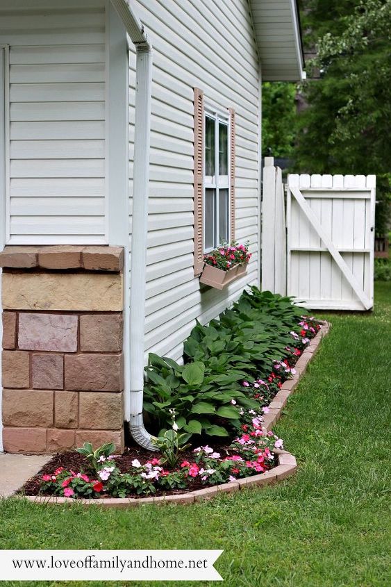 11 trucos rpidos para poner en forma el exterior de tu casa, Cambio de imagen en el patio lateral Creando el atractivo de la acera