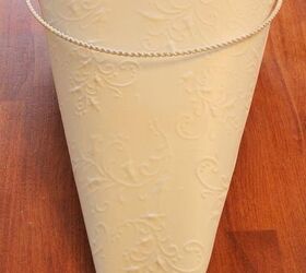 upcycled tin wall vase, chalk paint, container gardening, crafts, gardening, repurposing upcycling, wall decor