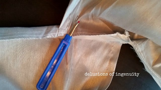 tailoring a bed skirt, bedroom ideas, diy, home decor, how to, reupholster