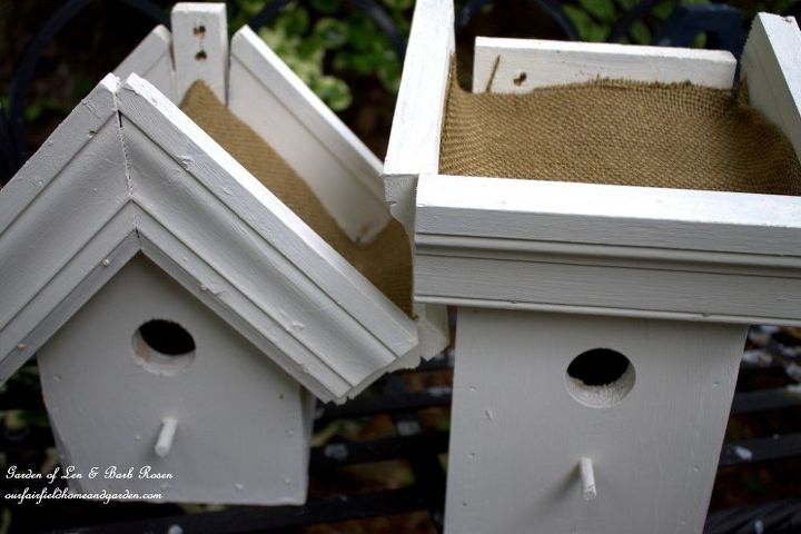 easy diy green roof birdhouses, container gardening, gardening, pets animals, Burlap lines the planting area