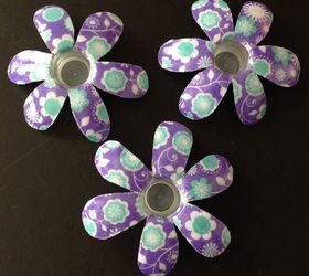 recycle upcycle water bottle ribbon flowers, crafts, how to, repurposing upcycling, seasonal holiday decor