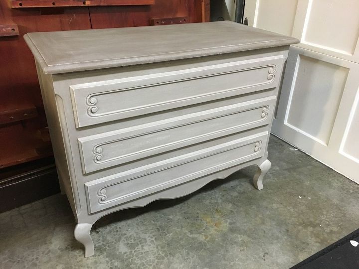 quick flip dresser in rh style, bedroom ideas, painted furniture