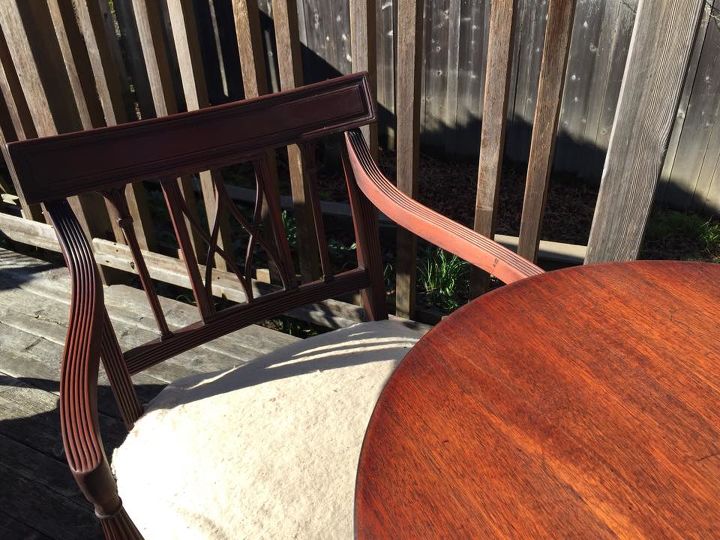 restaurando sin pintura una mesa de caoba de 15 dlares ms dos sillas regency