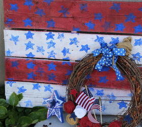 i m just not over pallets yet cute 4th of july porch decor , crafts, pallet, seasonal holiday decor
