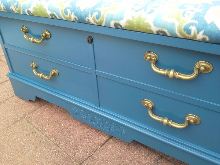 bermudan blue cedar chest makeover, painted furniture, reupholster
