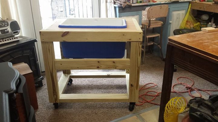 our version of a rustic cooler, diy, outdoor furniture, outdoor living, rustic furniture, woodworking projects