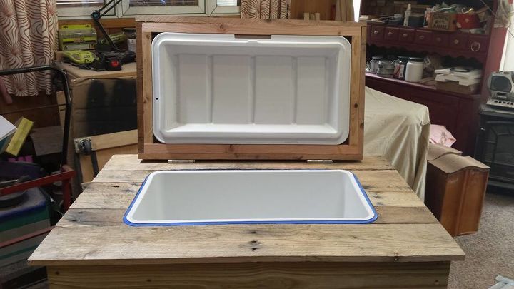 our version of a rustic cooler, diy, outdoor furniture, outdoor living, rustic furniture, woodworking projects