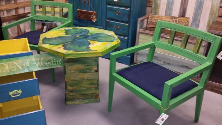 i spit on some pallets and i liked it , painted furniture, pallet, rustic furniture, woodworking projects
