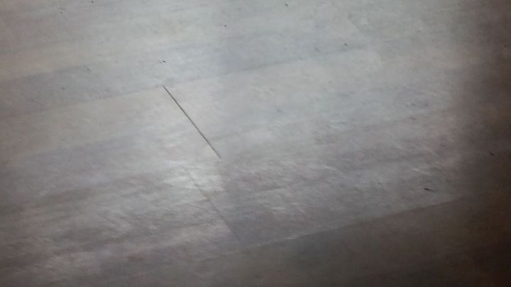 como restaurar piso laminado, piso com luz