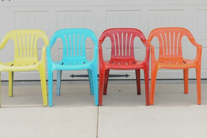 s 12 pool chair ideas we never would have thought of, painted furniture, pool designs, Use a rainbow of colors