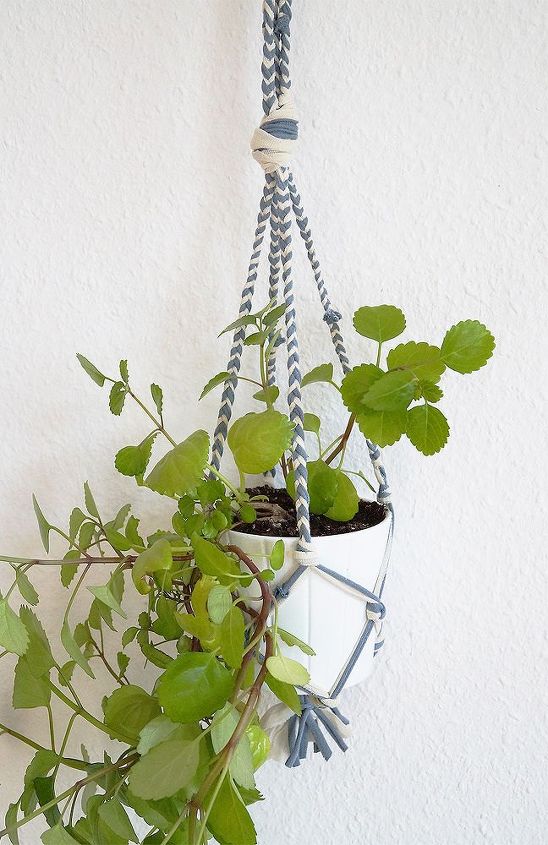 s 15 useful things you could make from your ripped t shirts right now, crafts, repurposing upcycling, Braid scraps into a pretty plant hanger