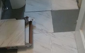  Descasque e cole os problemas dos azulejos do banheiro