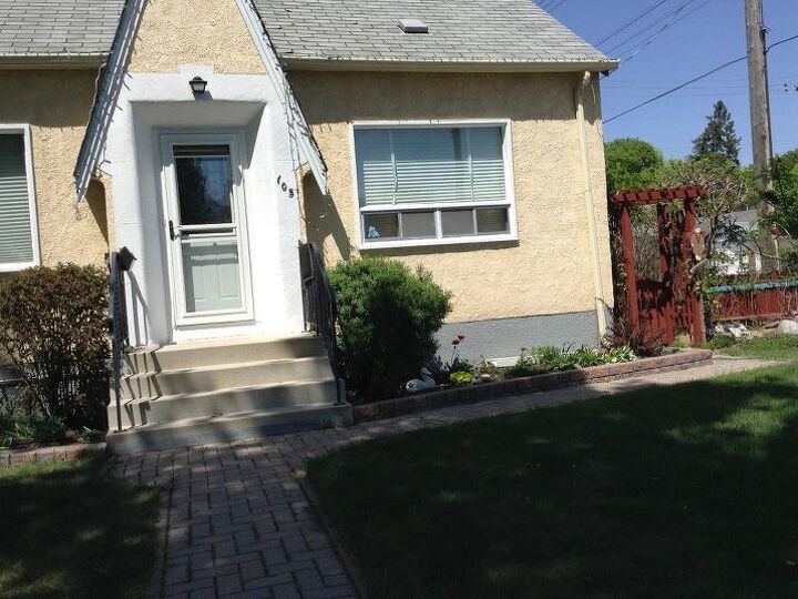 q looking for this paint , curb appeal, doors, paint colors