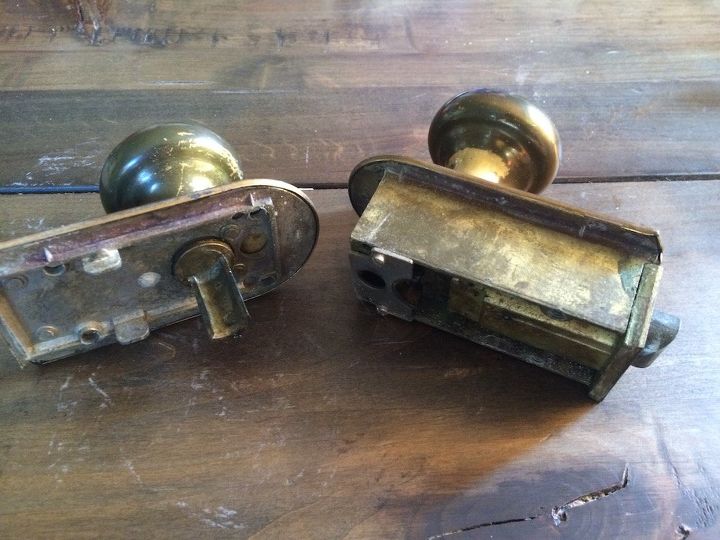 q what type of door knob is this , doors, home decor id