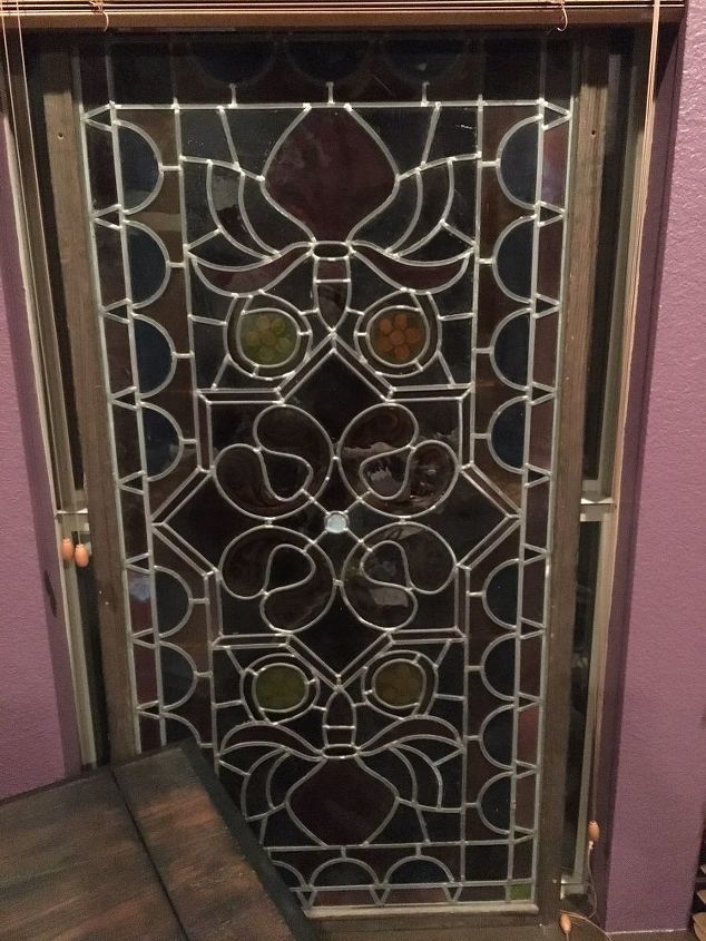 anyone know how to clean stained glass window
