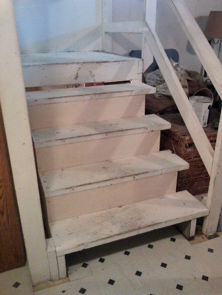 how to paint stairs and get on with your day while the paint dries, basement ideas, home improvement, how to, painting, stairs