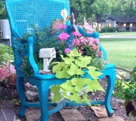 make old chairs into planters, gardening, repurposing upcycling