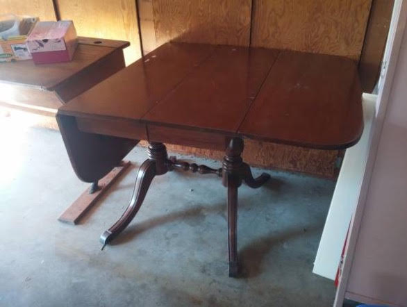 atualizando uma mesa e cadeiras antigas