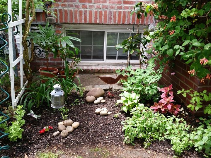 turn a meh corner garden corner into a wow in 6 easy steps, gardening, landscape, And here it is