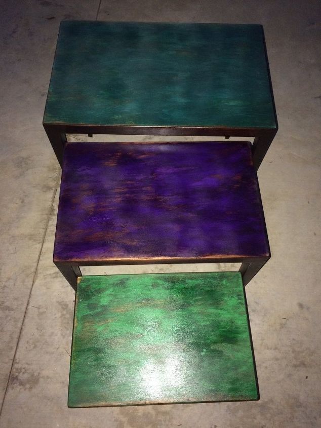 conjunto de mesa de nidificao colorida com unicrnio spit