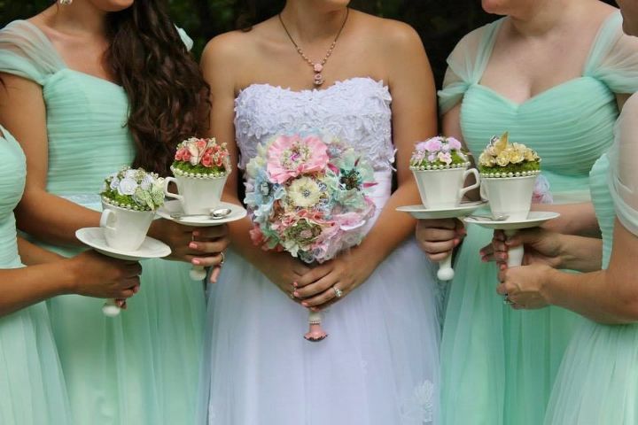the unusual bridesmaid bouquets i came up with for my daughter s wedg, crafts, seasonal holiday decor