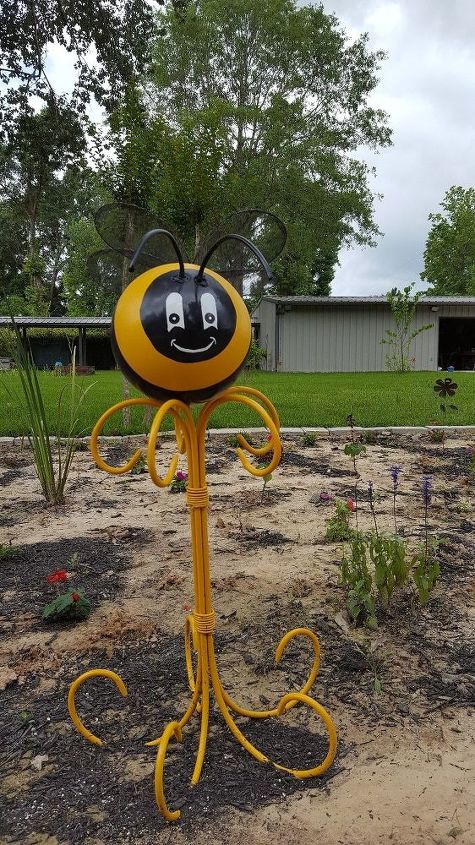 bumblebee bowling ball project, crafts, gardening