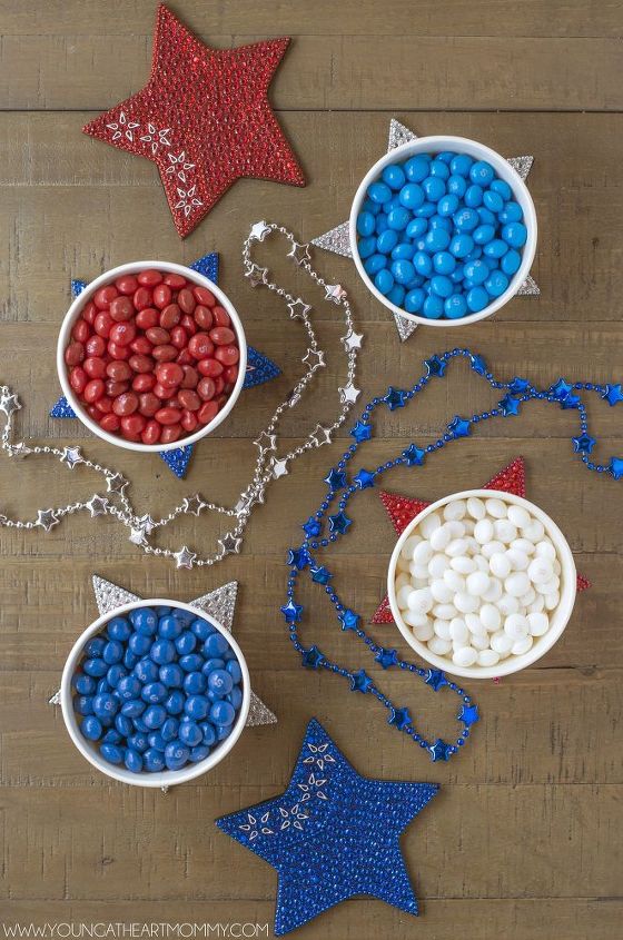 patriotic flag frame, crafts, how to, patriotic decor ideas, seasonal holiday decor