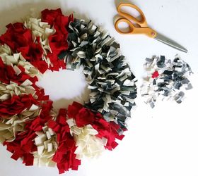 make a patriotic wreath with your old jeans , crafts, patriotic decor ideas, repurposing upcycling, seasonal holiday decor, wreaths, Once it s done you can trim the tips a bit