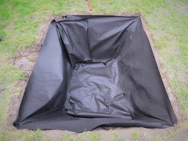 save your yard foundation with a dry well, diy, home improvement, landscape, outdoor living
