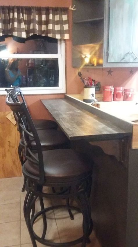 Featured image of post Kitchen Counter Breakfast Bar Ideas / Kitchen breakfast bar ideas is a part of 60+ awesome kitchen countertop bar designs ideas for your elegant kitchen pictures gallery.