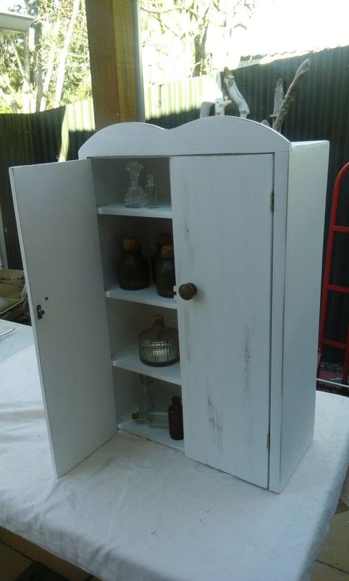 cute curio cabinet, kitchen cabinets, kitchen design, painted furniture