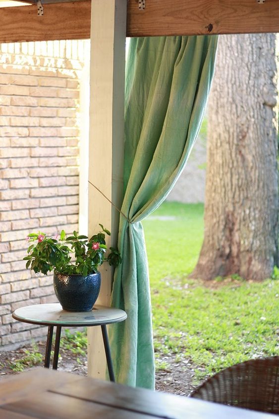 13 ways to get backyard privacy without a fence, Dip dye a set of curtains for an open patio
