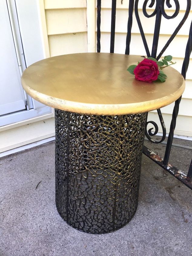 turn an inexpensive wire basket into a gorgeous diy table