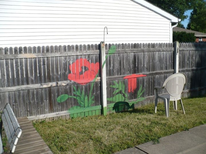 arte en la valla del patio trasero
