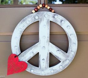 diy peace sign wreath, chalk paint, crafts, wreaths