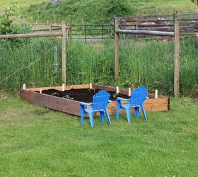 13 easiest ways to build a raised vegetable bed in your garden, Put one together in 15 minutes with 4 boards