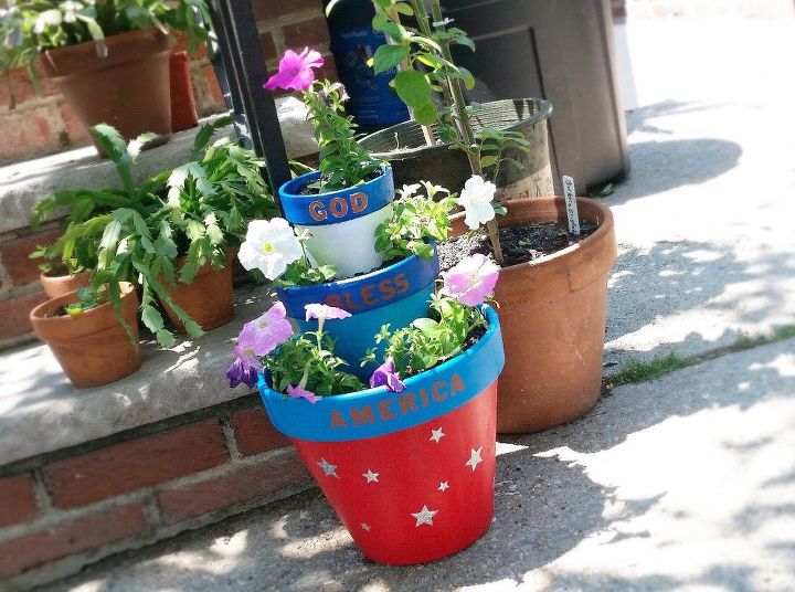 fun n easy stacked patriotic pots, crafts, gardening, patriotic decor ideas, seasonal holiday decor, These pots are definitely the focal point