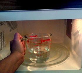 s 15 genius uses for vinegar most people don t know, cleaning tips, Make this no scrub microwave cleaner