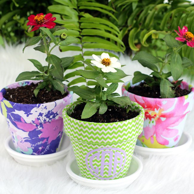 monogrammed summer pots, crafts, decoupage, outdoor living