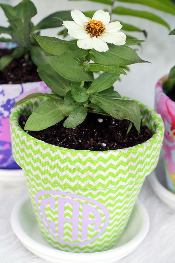 monogrammed summer pots, crafts, decoupage, outdoor living