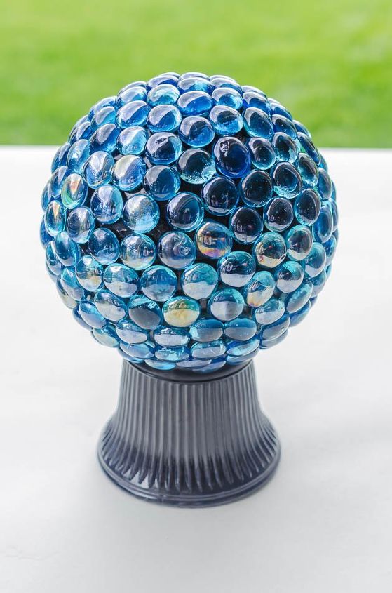 how to make a gorgeous garden gazing ball with these easy tips