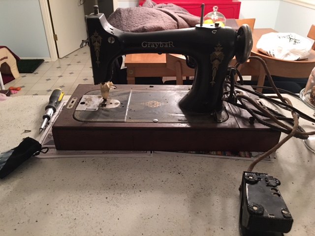 vintage sewing machine project 1