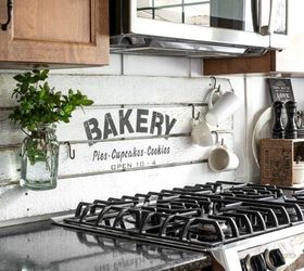 12 shiplap ideas that are hot right now, Fake a shiplap backsplash with a sign