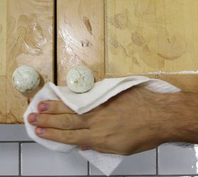 cleaning kitchen cabinets the easy way